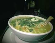 Caldo de Gallina - El Tambo